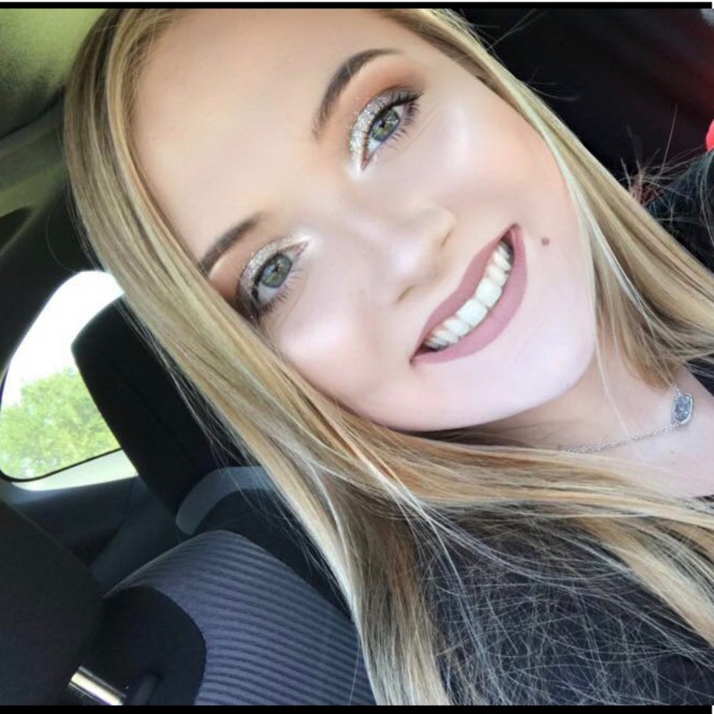 Meet your Posher, Madisyn